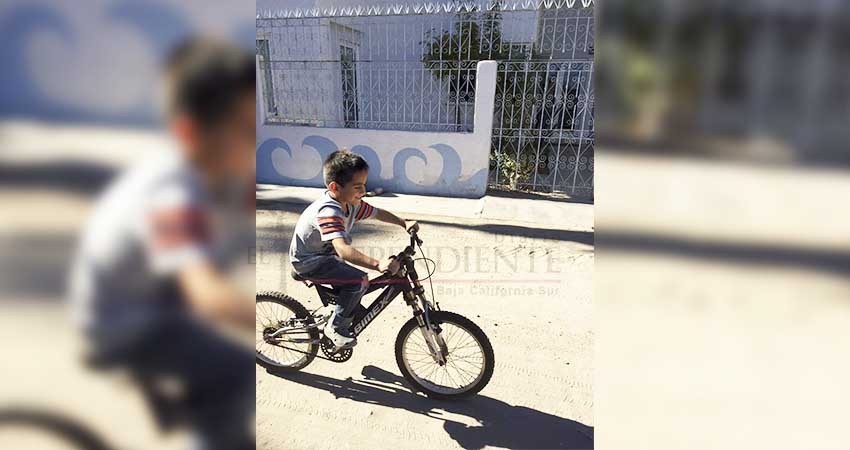 Inician campaña de donación de bicicletas para niños de El Manglito