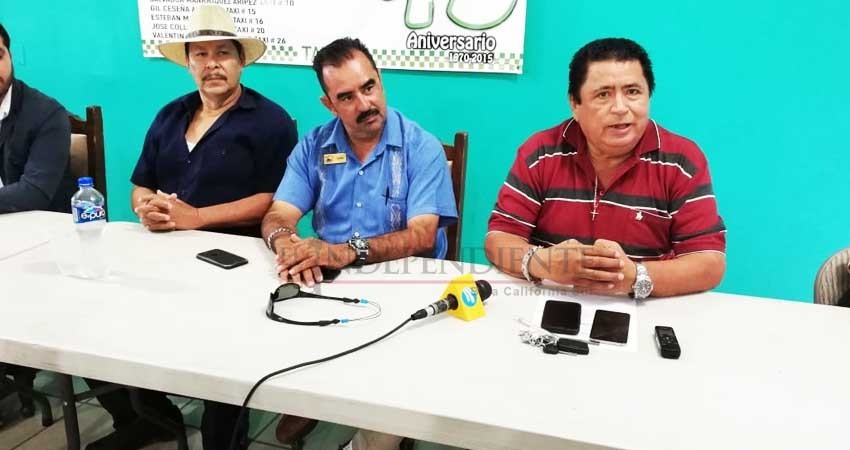 Se deslindan taxistas de operativos para “cazar” unidades Uber en Los Cabos