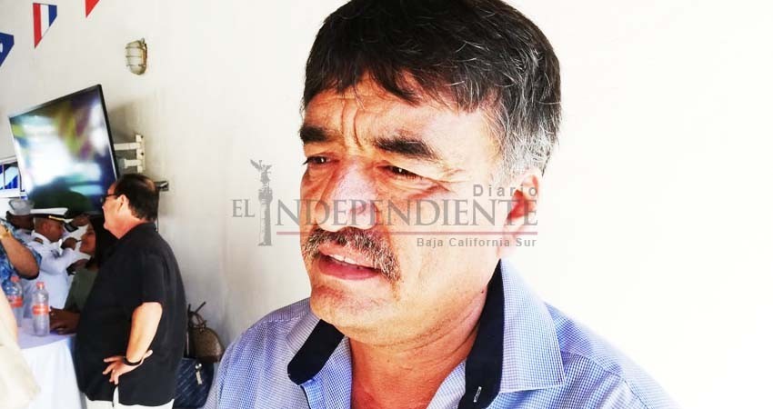 Invita Delegación de CSL encendido de árbol navideño y donación de juguetes a niños de escasos recursos