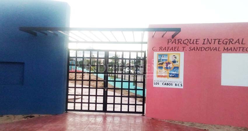 Rehabilitación del parque en Villa Bonita quedó concluida, pero sigue bajo llave