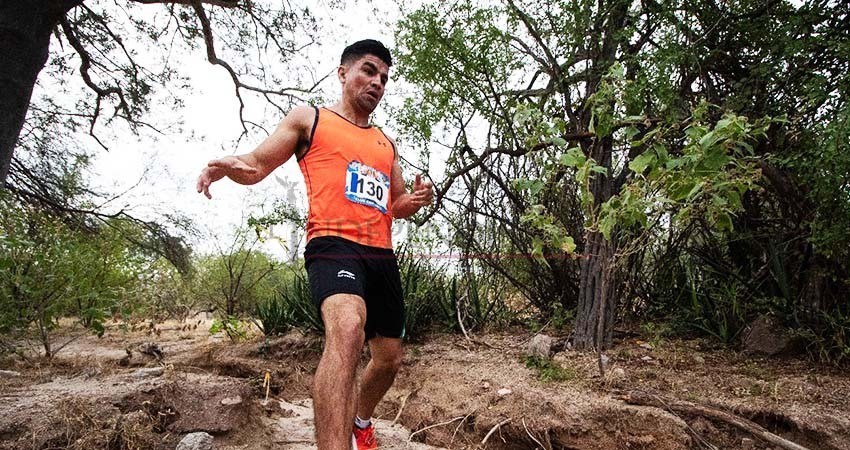 Impone Diego Moreno nuevo record en Biatlón del Pavo