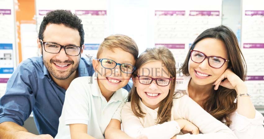 Personas con lentes serán consideradas 'discapacitados' en el 2019