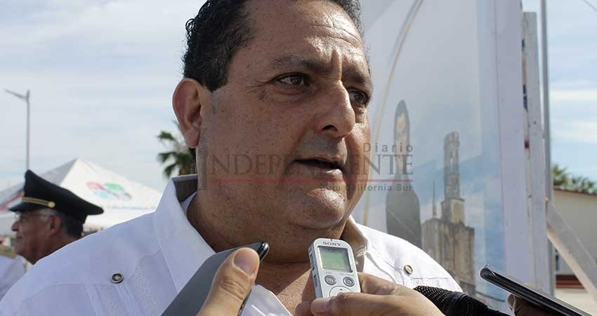 A favor Carlos Mendoza de la creación de la Fiscalía General de la República