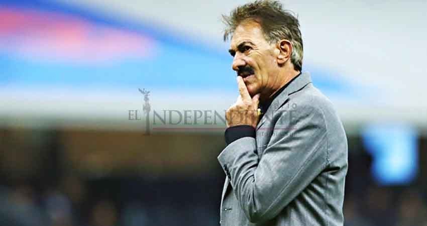 Ricardo La Volpe se candidatea para dirigir a Boca Juniors