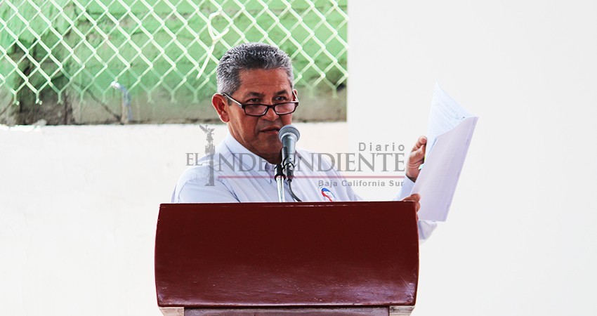 Reconoce Ayto de La Paz a Eduardo Valdez como líder burócrata