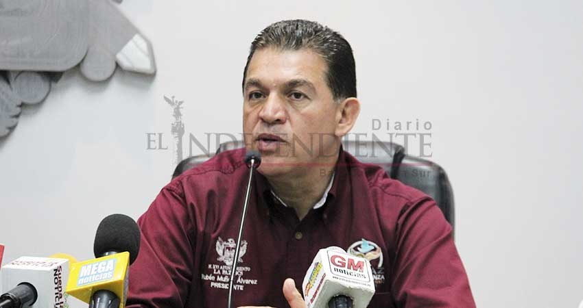 Se denuncian 3 robos diarios en La Paz: Rubén Muñoz