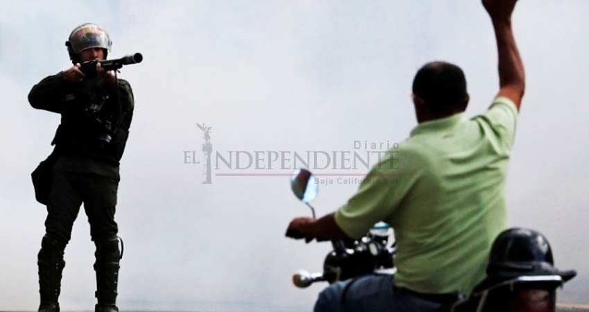 Manifestaciones en Venezuela dejan al menos 13 muertos