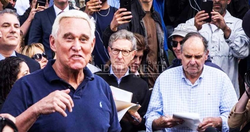 FBI catea la residencia de Roger Stone, exasesor de Trump