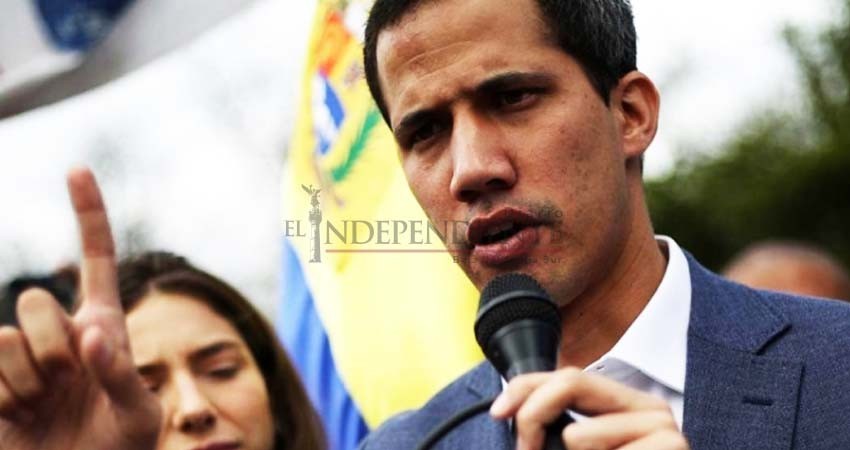 Guaidó ofrece diálogo a funcionarios de Maduro