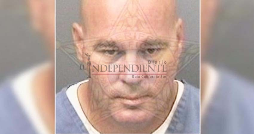 Liberan a hombre que pasó 30 años en prisión... era inocente