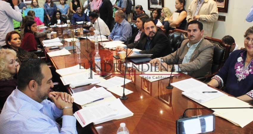 Rechazan cuentas públicas de la administración de De la Rosa