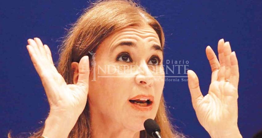 'Agotadora, el habla inclusiva': Carmen Posadas