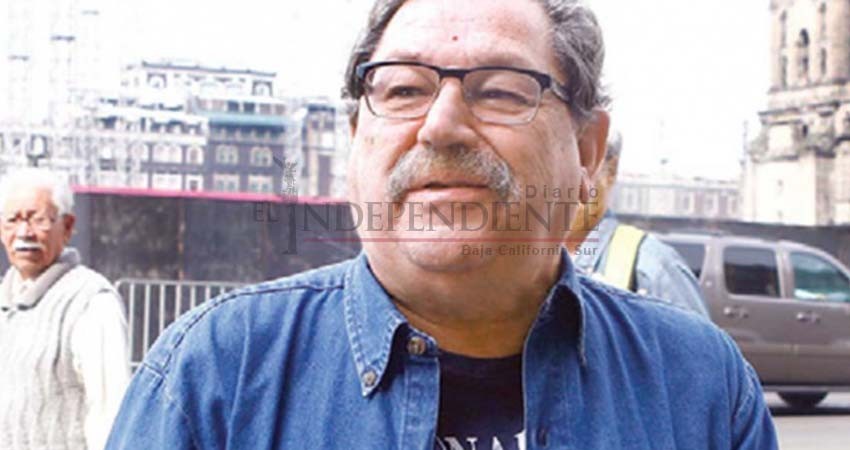 50 libros abajo de 50 pesos