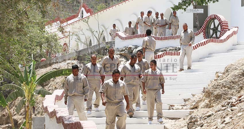 Dejarán de ser prisión las Islas Marías, anuncia el Presidente de México