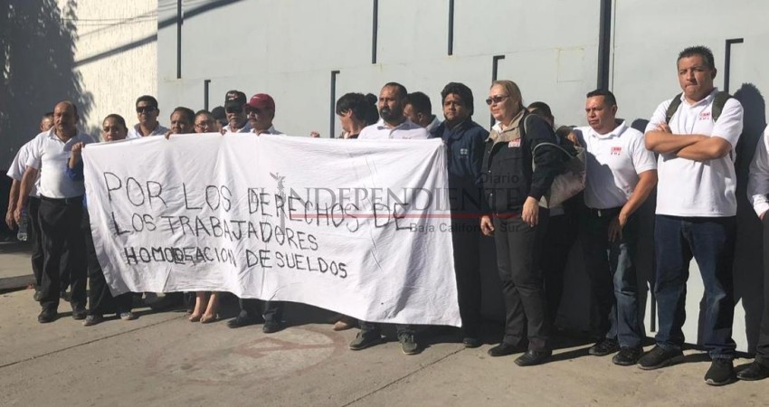 Empleados de C-4 piden destitución de la Directora General