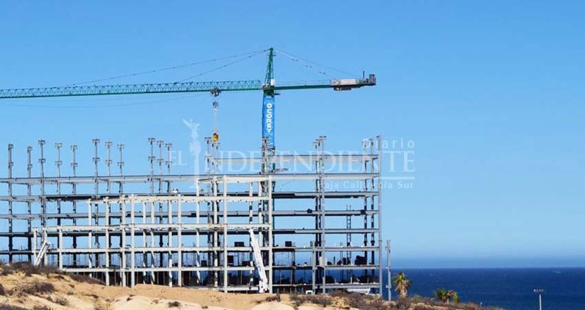 Será clausurada la construcción de hotel en El Médano de CSL