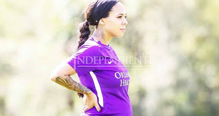 Con el futbol en el vientre; Sydney Leroux Dwyer entrena con 5 meses de embarazo