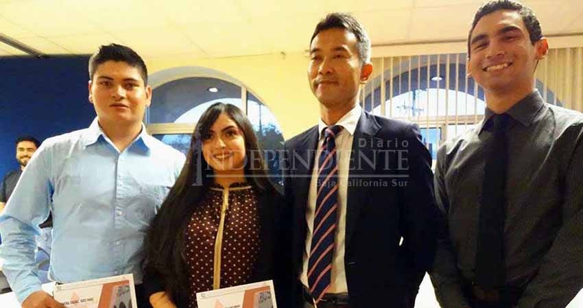 Mitsubishi Corporation beca a 30 alumnos de UABCS Guerrero Negro