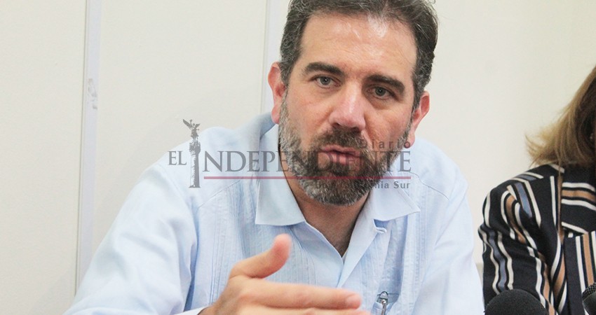 Morena busca eliminar organismos electorales estatales