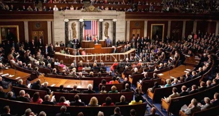 Senado de EU 'bloquea' emergencia nacional de Trump