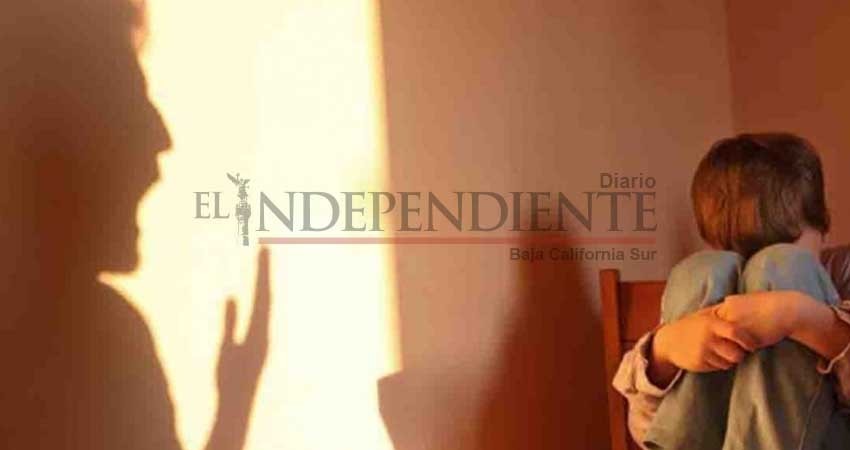 Condenan a dos meses de cárcel a mujer que cacheteó a su hijo