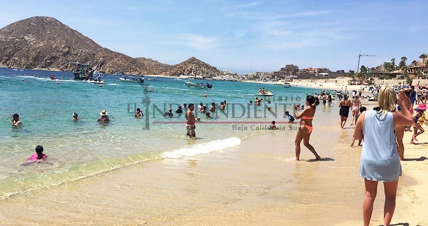 Complacido Canaco por la derrama económica que dejan los Spring Breakers