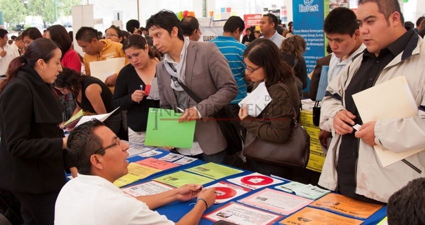 Apoyarán con becas de trabajo y estudio a 8,500 jóvenes que no estudian en BCS