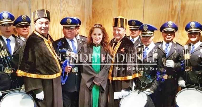 UNAM niega haber dado a Tatiana el Doctorado Honoris Causa