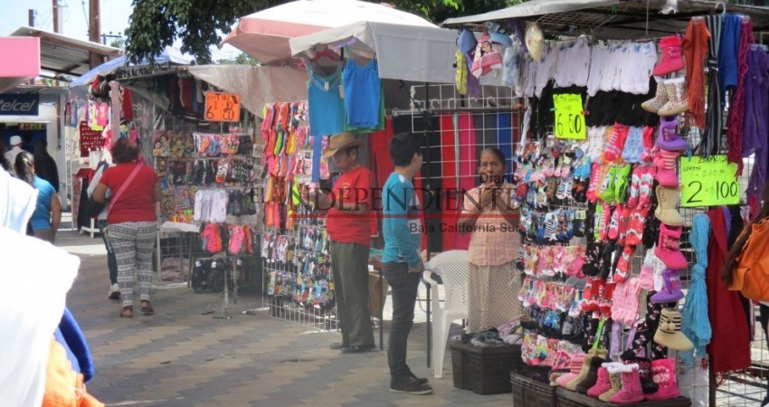 Comercio informal “merma” recaudación de impuestos, advierte Coparmex