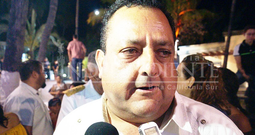 Estaremos pendientes de que accesos a las playas estén libres: Gobernador Mendoza