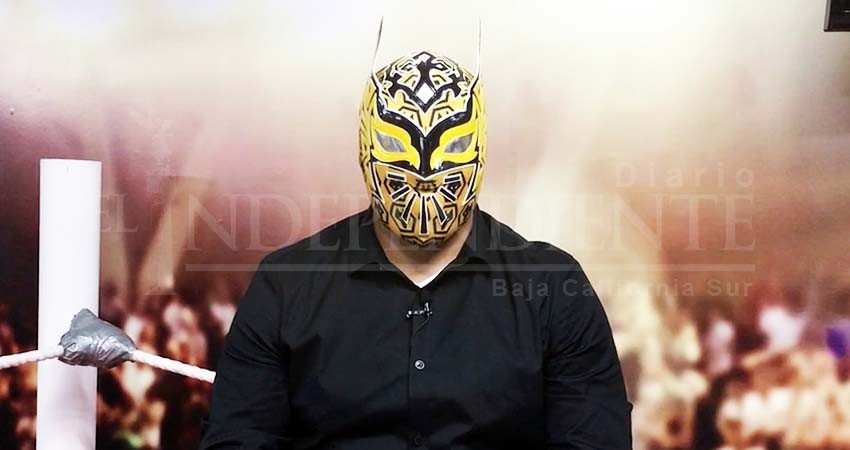 Nunca creí que mi máscara se volviera tan famosa con Raúl Jiménez: Sin Cara