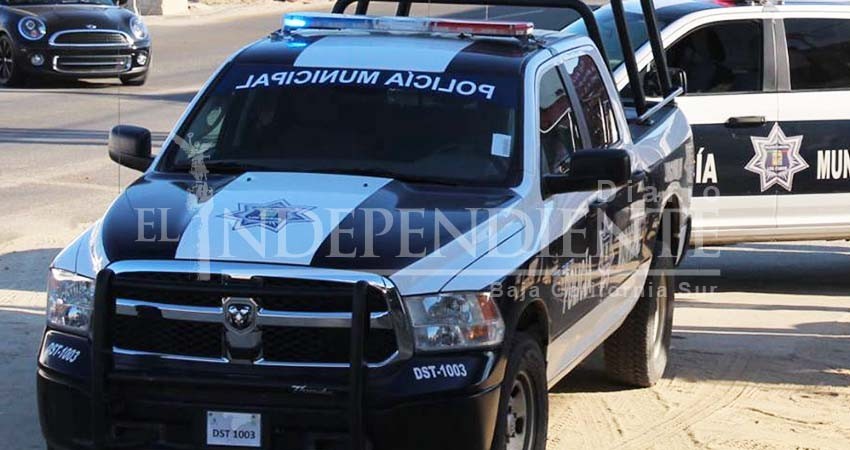 A la fuerza, desconocidos se llevan a un hombre y una mujer en CSL