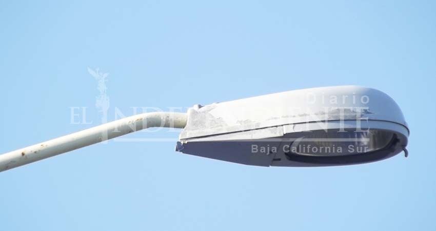 Ha disminuido el robo de cables de alumbrado, asegura Servicios Públicos