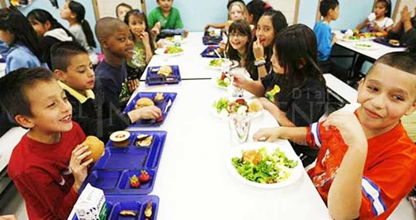 El 'desayuno humillante' que acostumbran ciertas escuelas