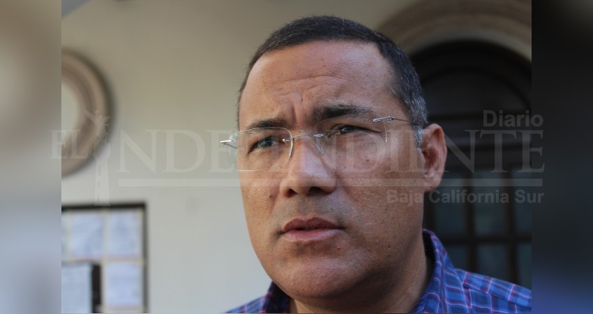 Asegura su Director que Seguridad Pública no ha girado instrucciones para que inspectores bajen a turistas de Uber