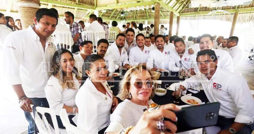 En septiembre, el Partido de Gordillo tendrá asambleas estatales en BCS