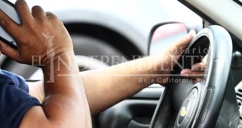 Confían en que multas por uso de celular coadyuvarán a la reducción de accidentes viales