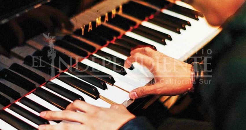 Cuatro finalistas disputarán el primer lugar en Concurso Nacional de Piano