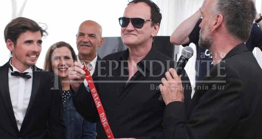 Otorgan a Tarantino premio canino en Festival de Cannes