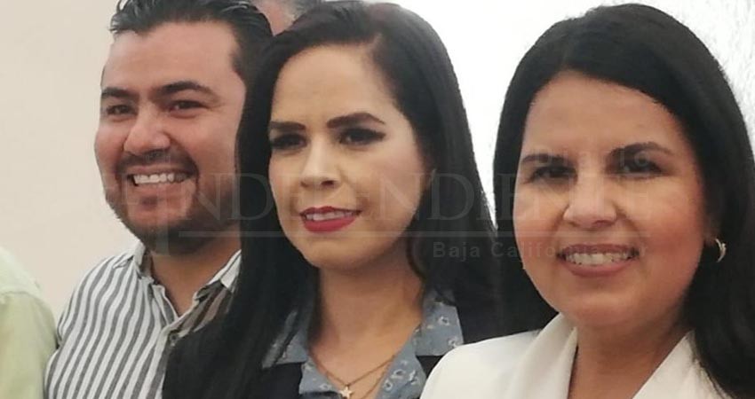 Llegan Manuel Larumbe y Gabriela Montoya a la Delegación de CSL