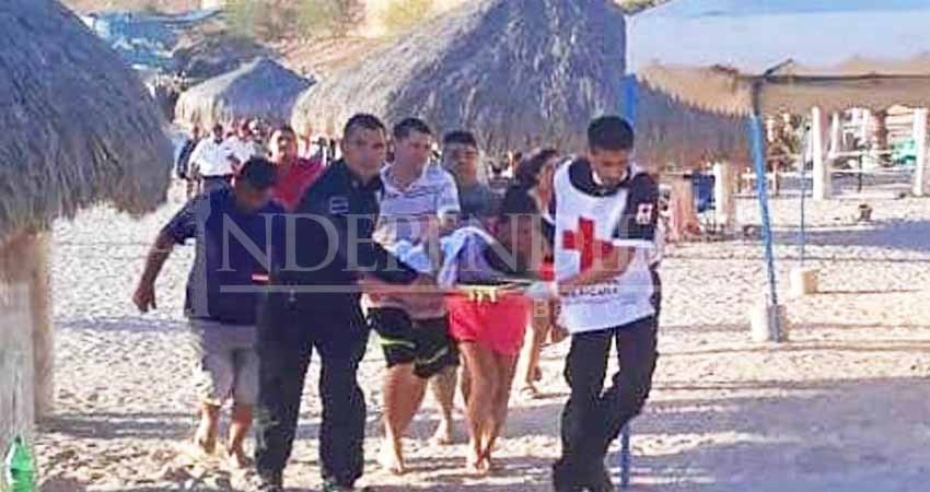 Por poco y se ahoga una menor de 3 años en Playa el Coromuel