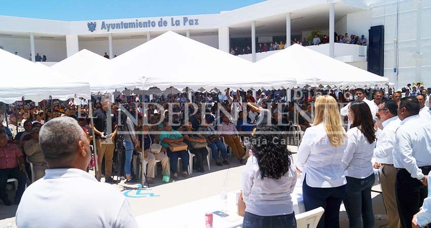 En riesgo inversión pública con exigencias de burócratas: Rubén Muñoz