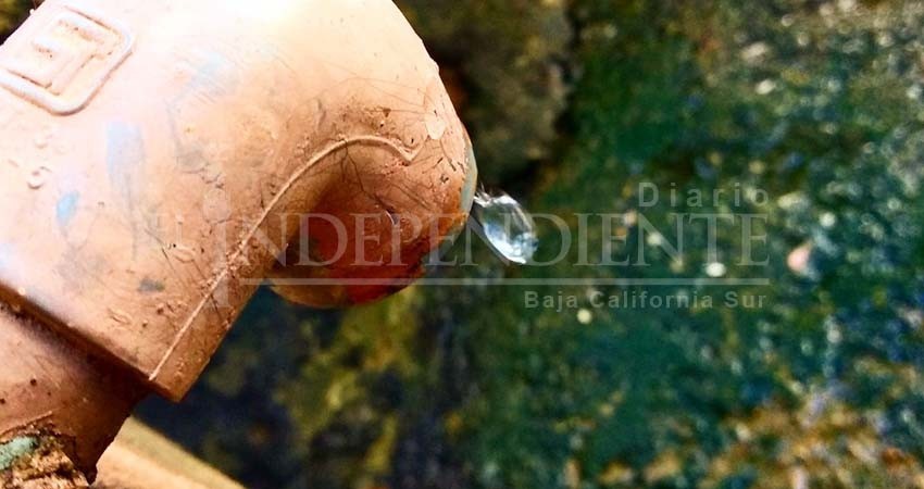 El 43% del agua que distribuye OOMSAPAS termina fugándose