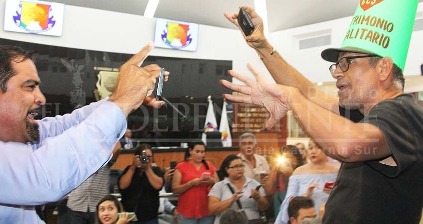 Sigue la polémica entre grupos de a favor y en contra del Matrimonio Igualitario