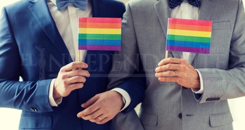 Algunos diputados piden “consultar” matrimonio igualitario para BCS… ¡Hasta 2021!