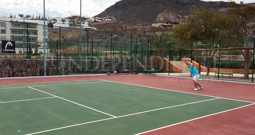 Invita el IMD a Clases de Tenis para Adultos