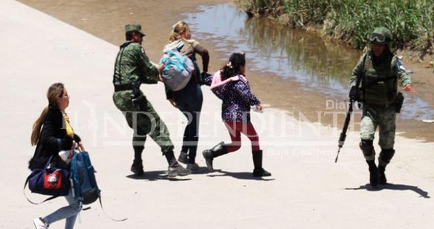 Reconoce AMLO "excesos" con migrantes; ofrece revisar casos