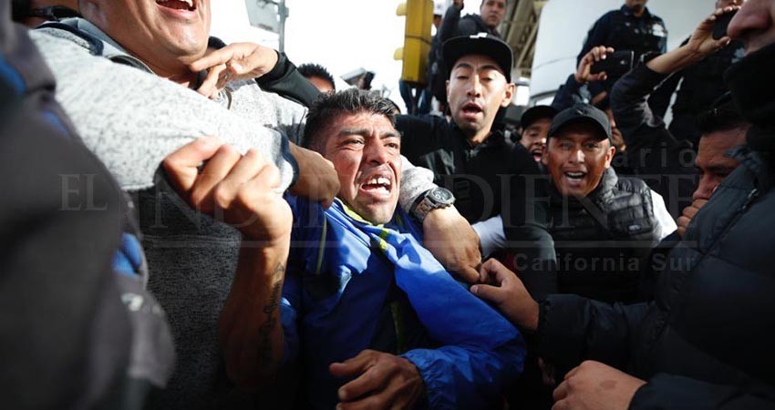 Niega AMLO presiones a agentes de PF para integrarse a GN