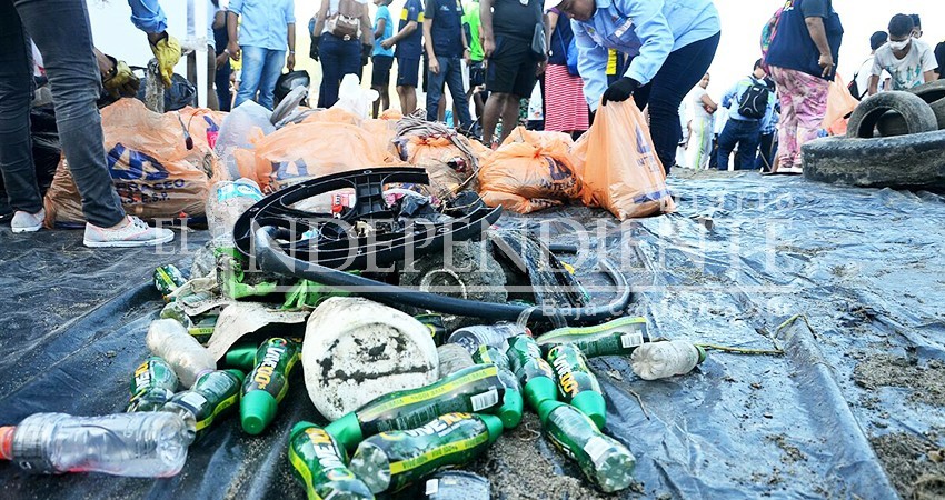 Ambientalistas piden mayor difusión sobre entrada en vigor de la ley desplastificante