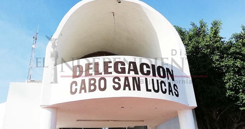 Le “llueven” peticiones por agua potable a la Delegación de Cabo San Lucas
